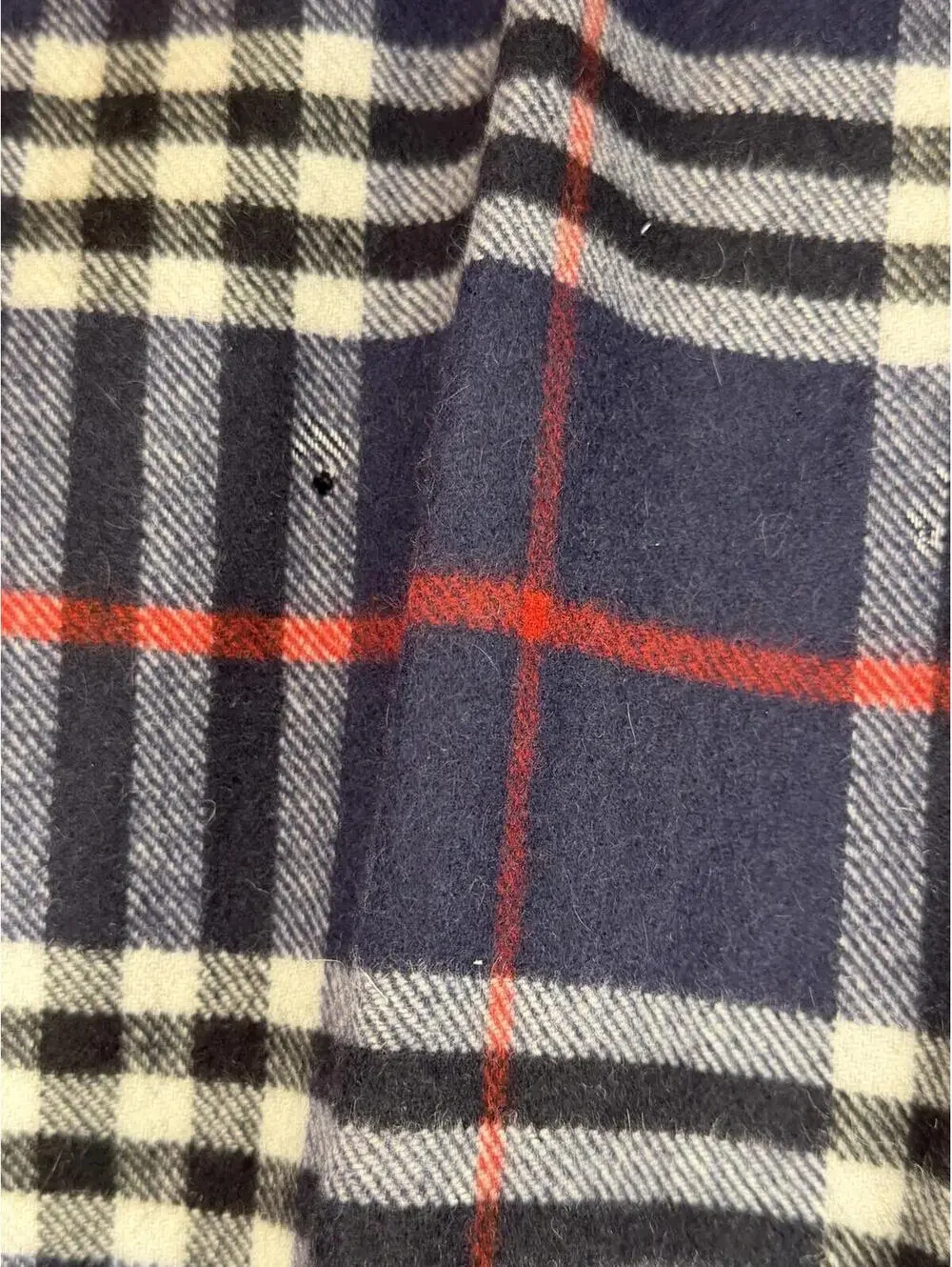 Guy Laroche Homme 100% Pure Cashmere Plaid Scarf